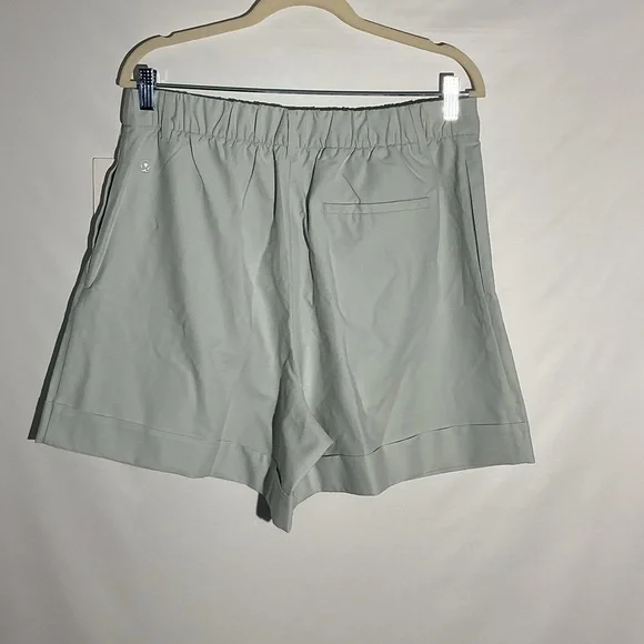 NWT Lululemon LuluLinen HR Short 6 inch size 32 OCNA - Picture 2 of 4